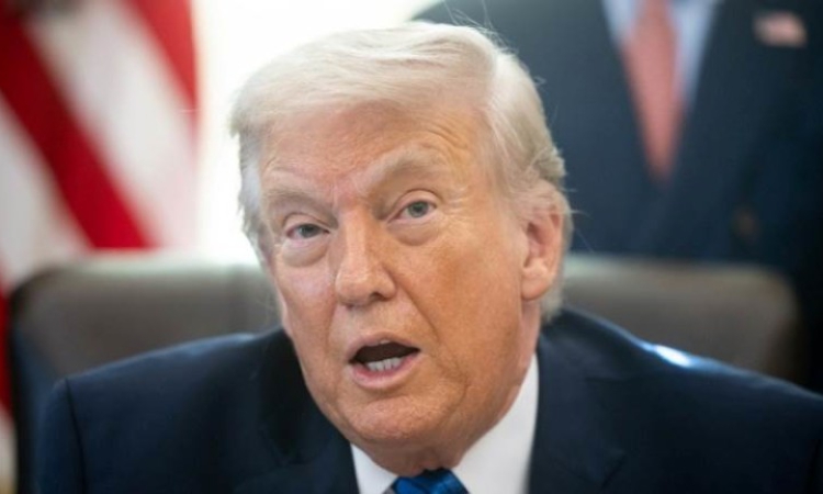 Тръмп: Водим преговори с Иран